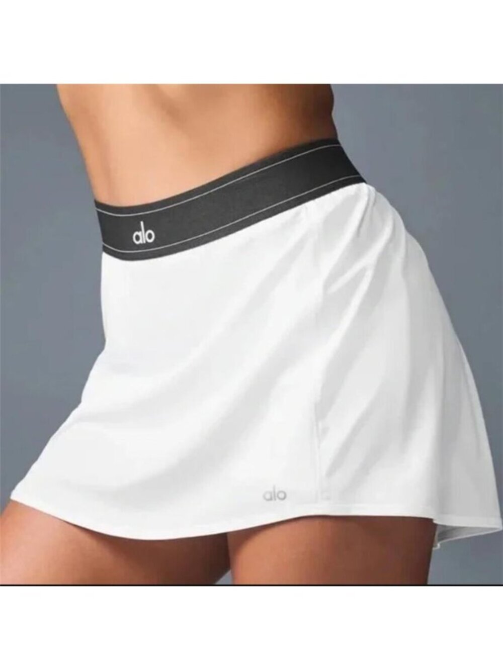 Alo Yoga Match Point Tennis Skirt & Medium $ White  NEW